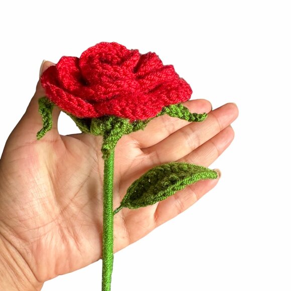 Handmade Crochet Red Rose Flower Arrangement Gift Idea Romantic Home Office Deco - Picture 4 of 5